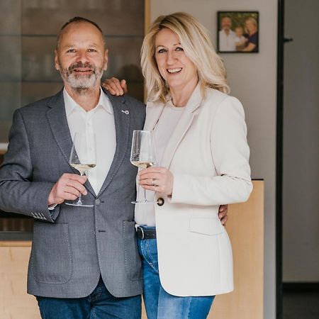 Апартаменты Weingut Baeuerl Дюрнштайн Экстерьер фото